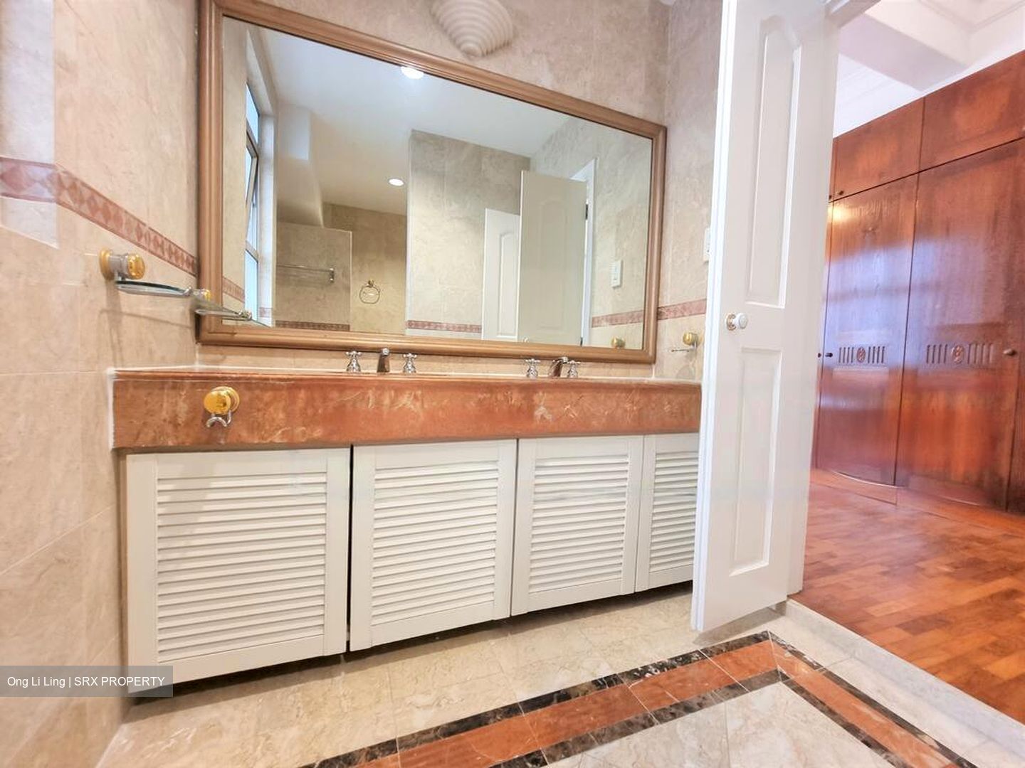 Leonie Condotel (D9), Condominium #460139421